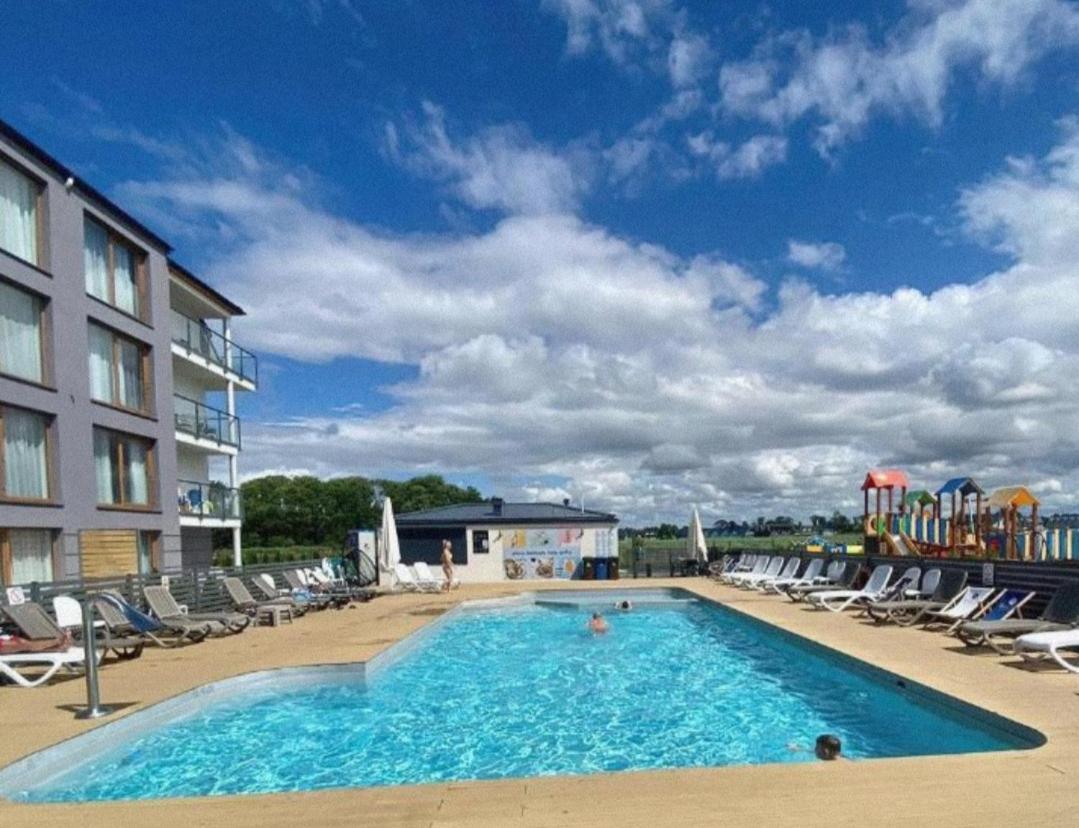 Klimatyzowany Apartament Blue , Sarbinowo Parking Basen Exterior foto